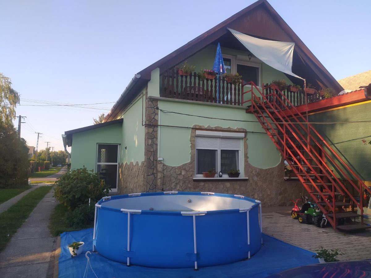 Etus Vendeghaz Villa Balatonfenyves Exterior photo